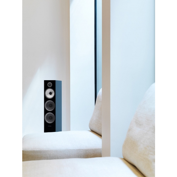 Bowers & Wilkins 704 S2 FLOORSTANDING SPEAKER